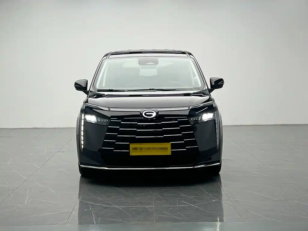 GAC Motor Trumpchi E8 PHEV — миниатюра 2