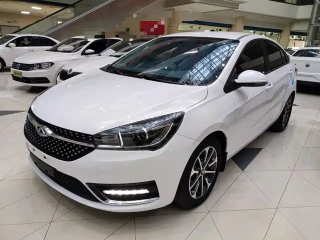 CHERY ARRIZO 5