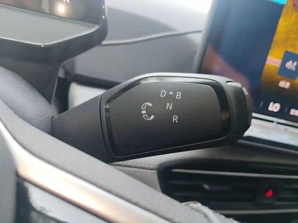 Volkswagen ID.3 — миниатюра 10