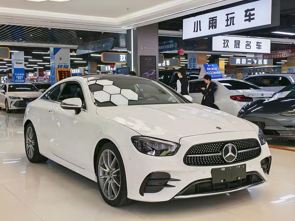 Mercedes-Benz E-Class (Import) — миниатюра 3