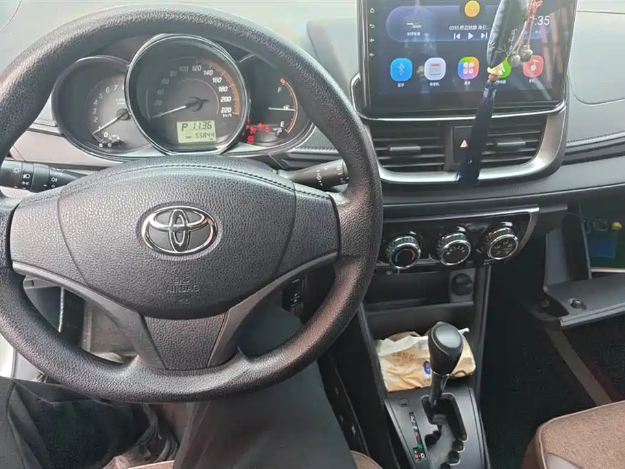 TOYOTA YARIS L ZHIXUAN