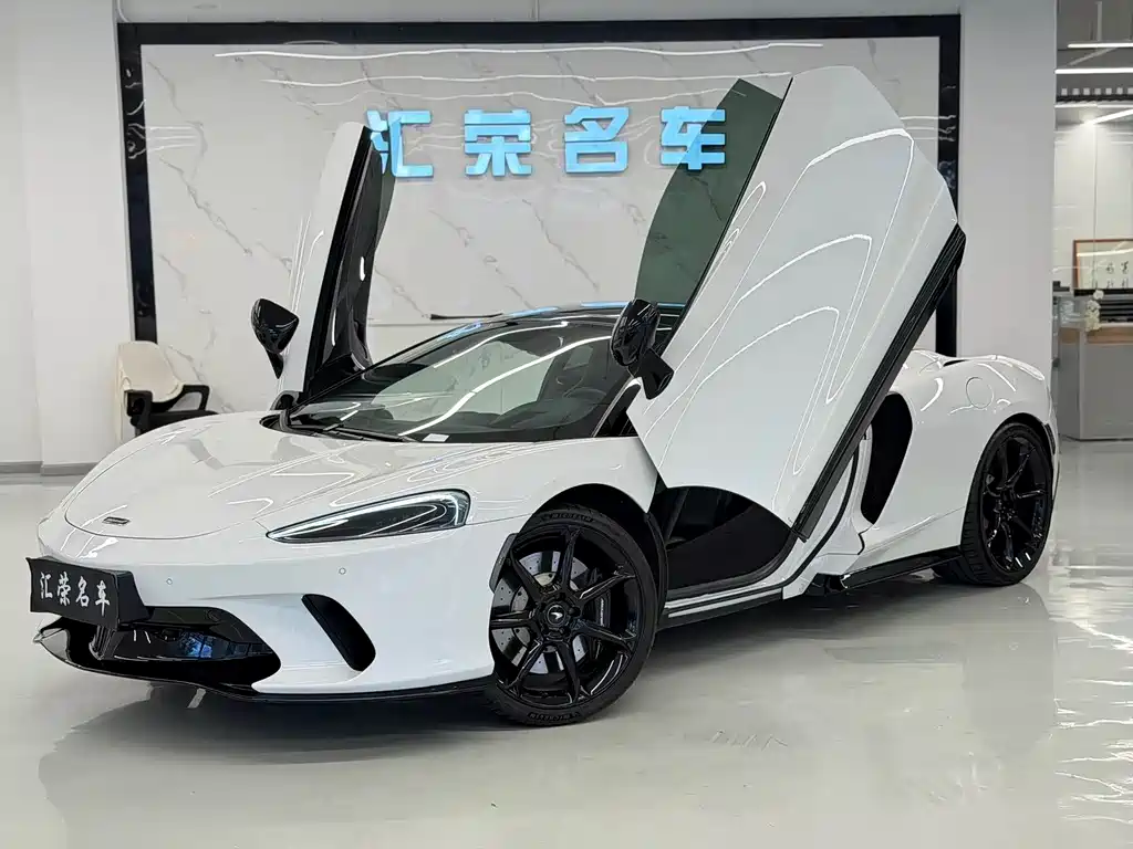 McLaren GT 2022