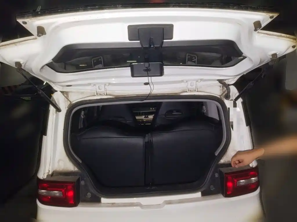 Wuling MINIEV — миниатюра 15