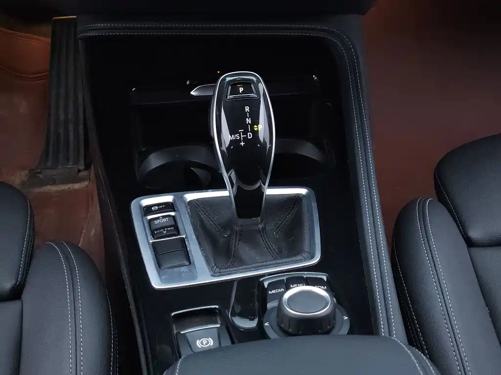 BMW 1 Series — миниатюра 10