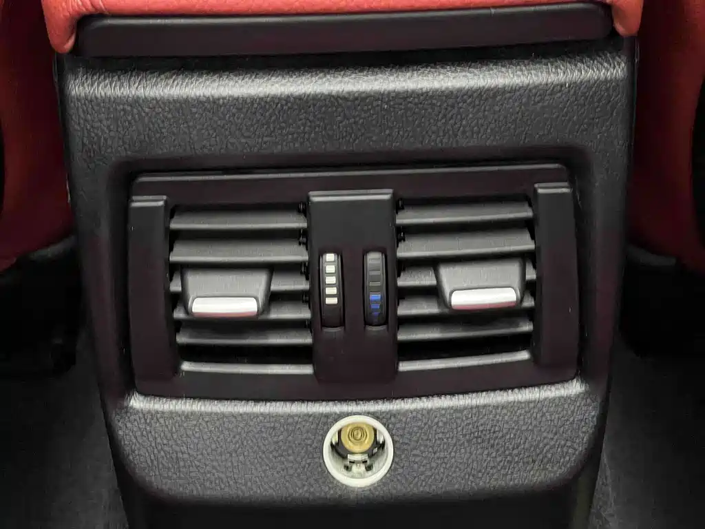 BMW 2 Series (Import) — миниатюра 26