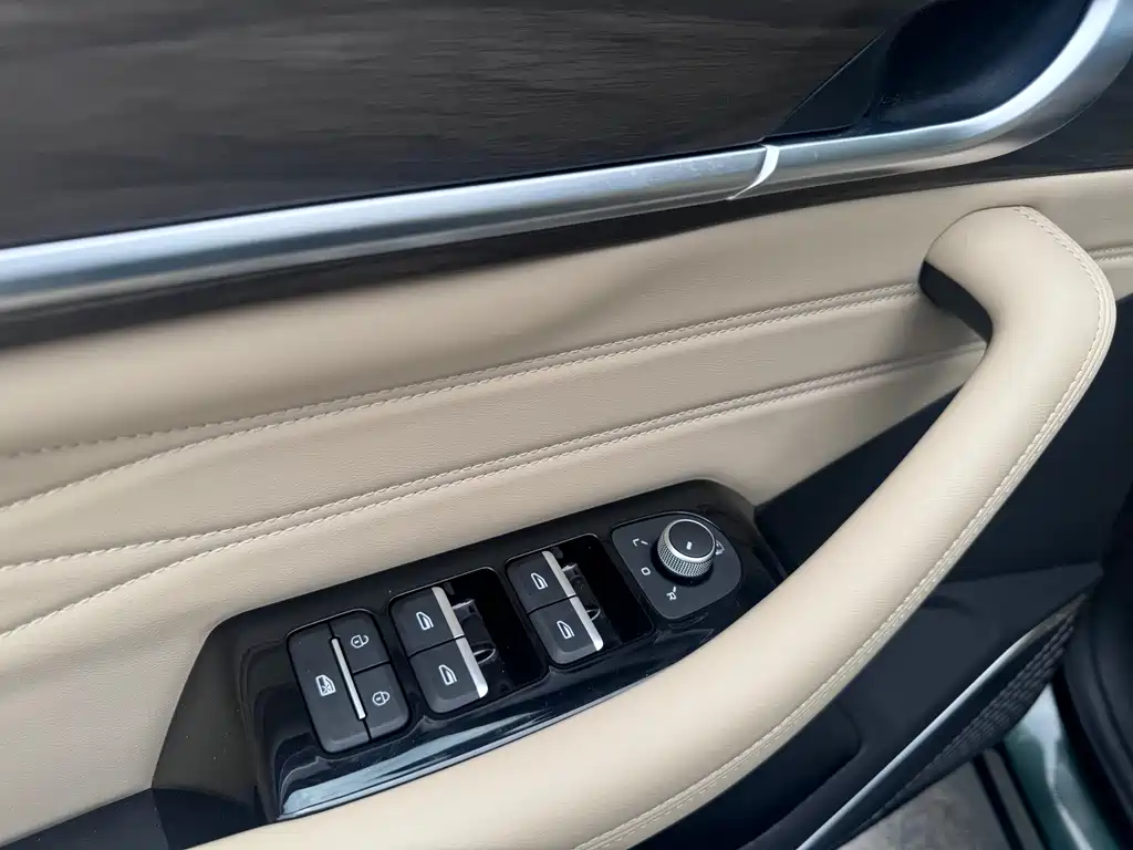 GEELY AUTOMOBILE XINGYUE L