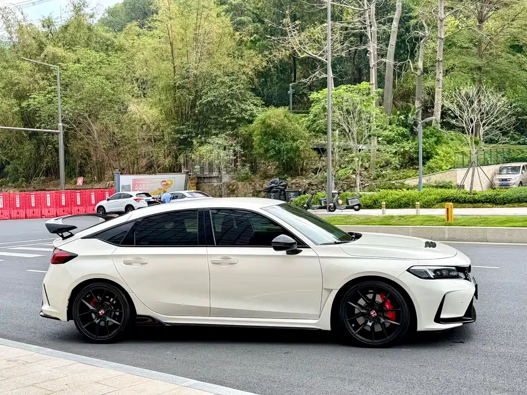 Honda Civic 2023 2.0T 420TURBO TYPE R