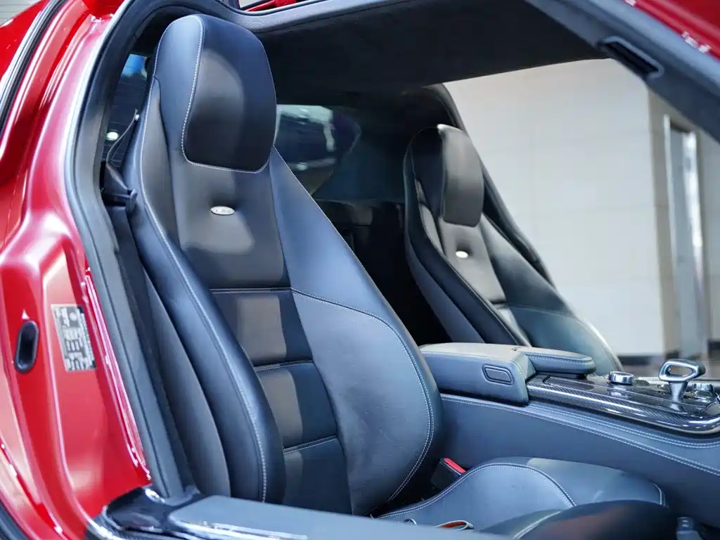 Mercedes-Benz SLS AMG — миниатюра 28