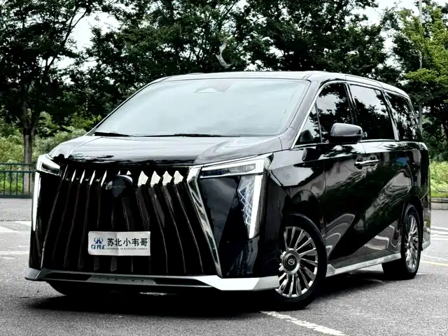 Trumpchi M 8 2023 — фото 1