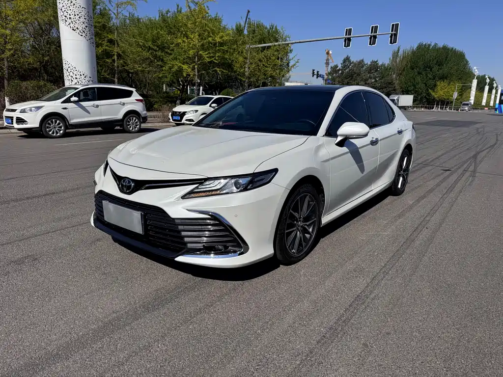 Toyota Camry 2022