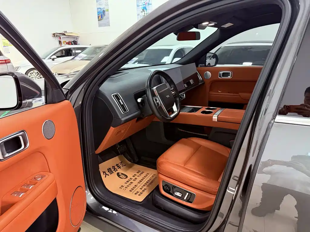 Li Auto Li L8 — миниатюра 4