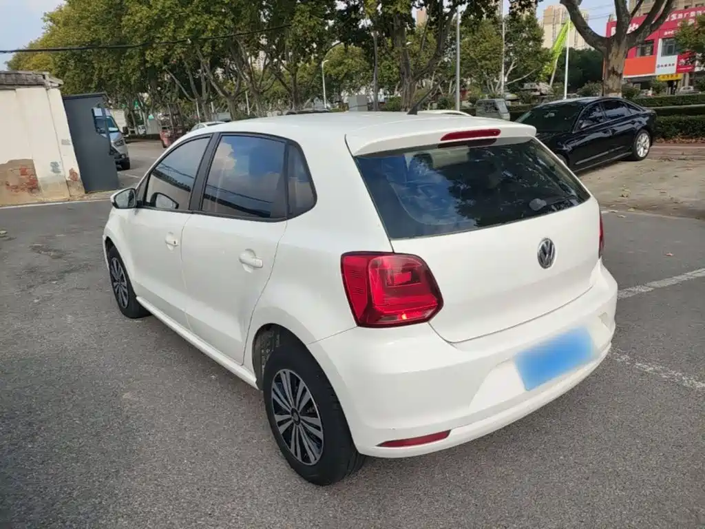 Volkswagen Polo — миниатюра 5