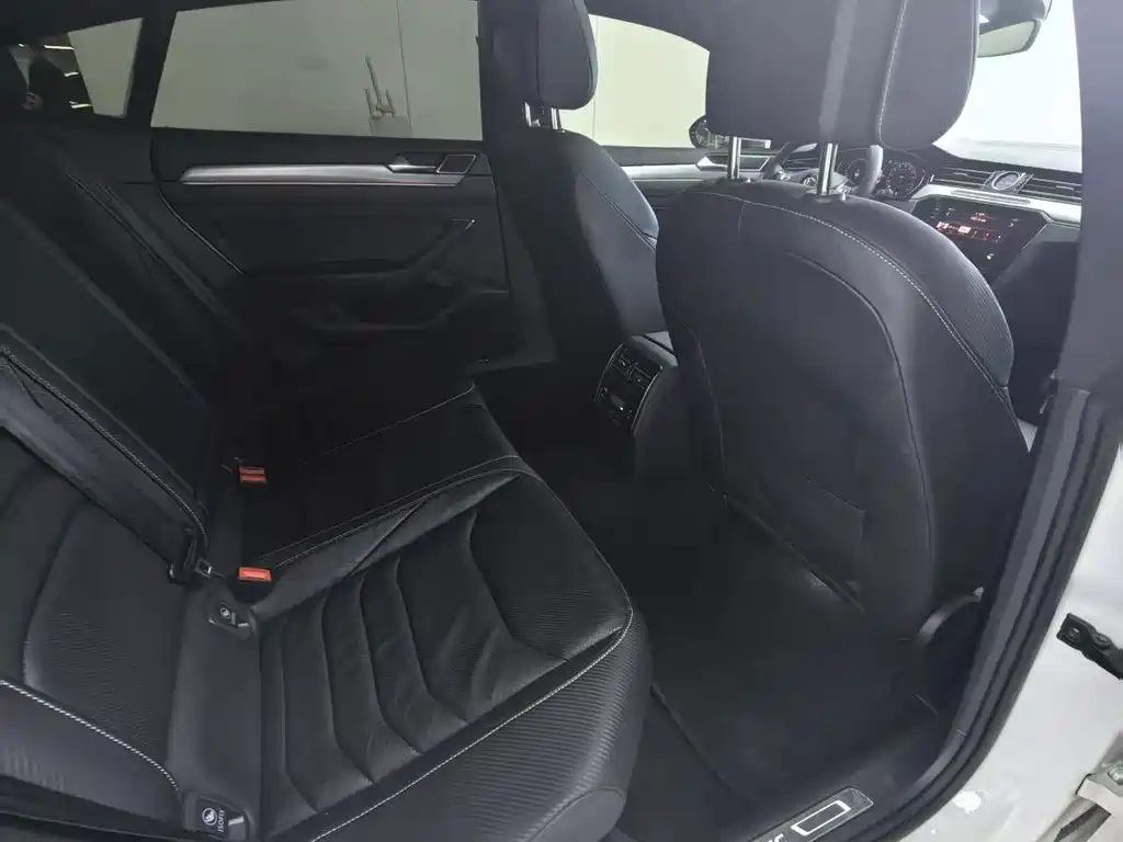 Volkswagen CC — миниатюра 14