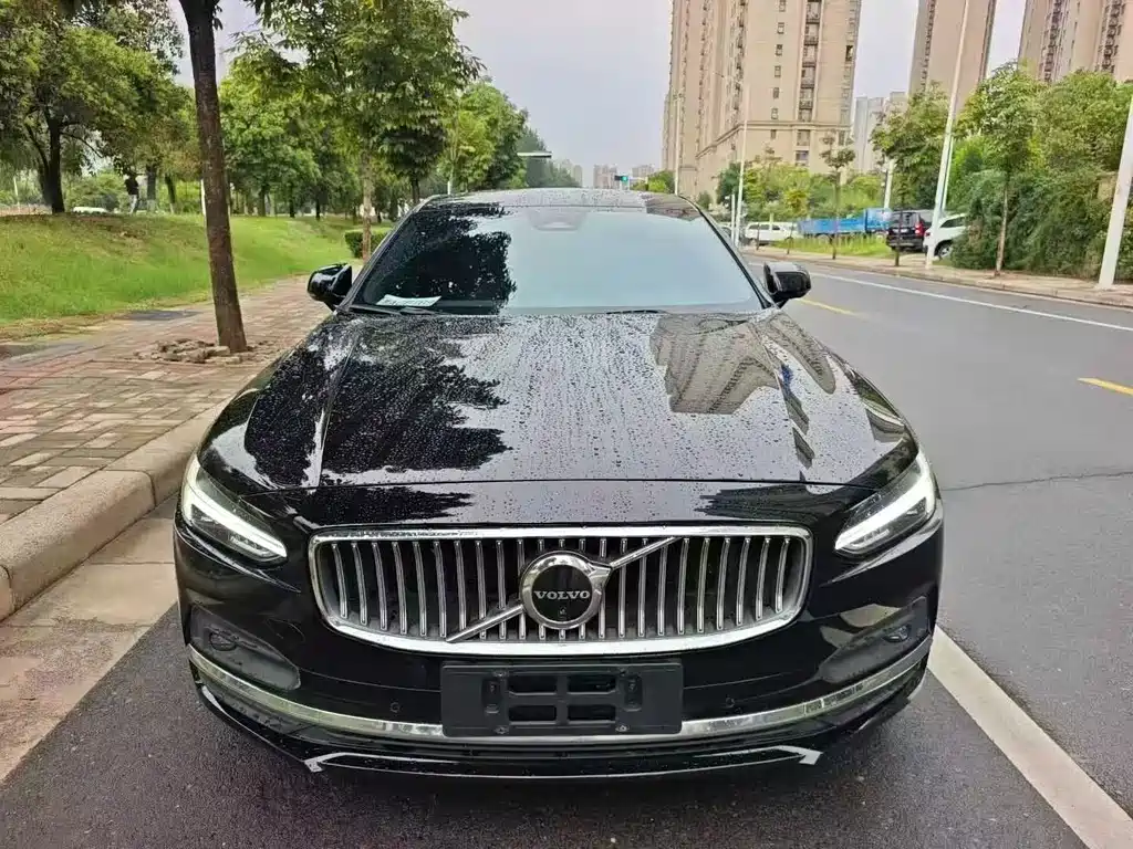 Volvo S90 — миниатюра 2