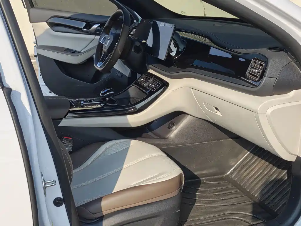BYD Qin PLUS — миниатюра 5