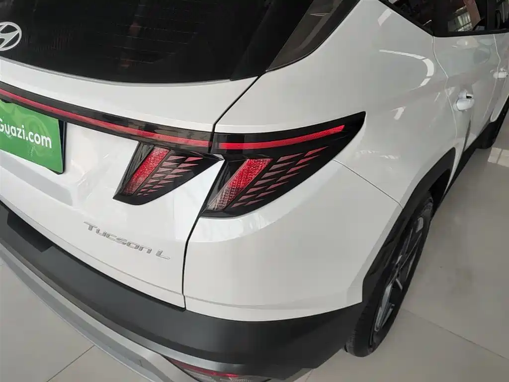 Hyundai Tucson 2025 L 1.5T Elite