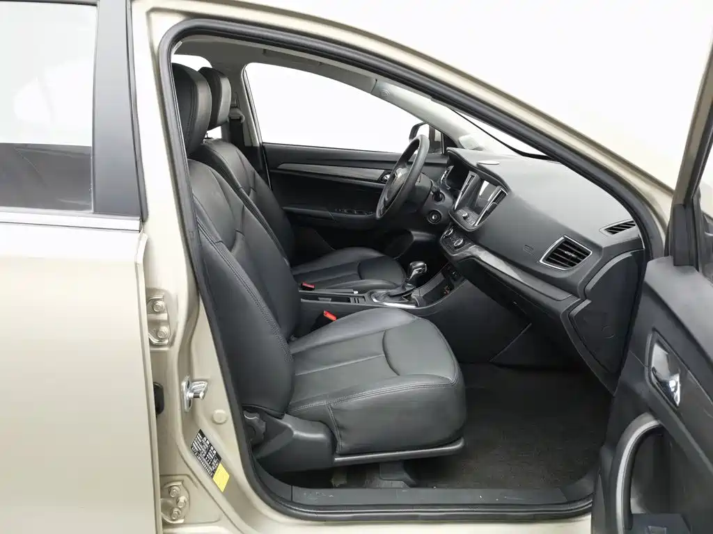 Roewe 360 — миниатюра 23