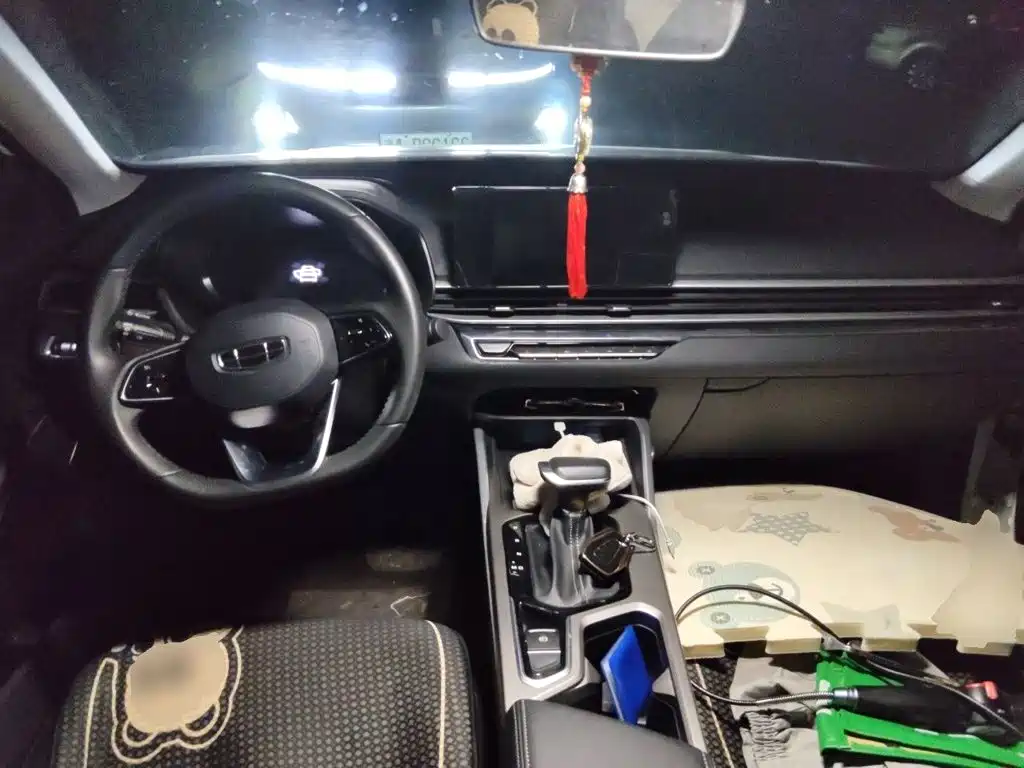 Geely Emgrand — миниатюра 5