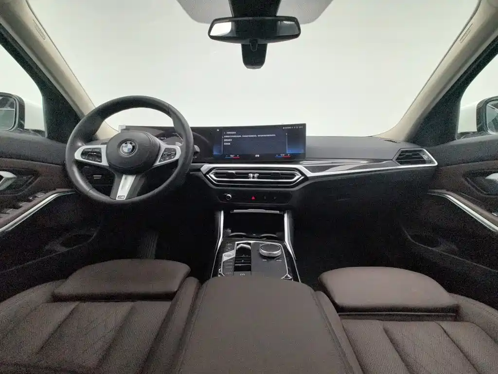 BMW 3 Series — миниатюра 5