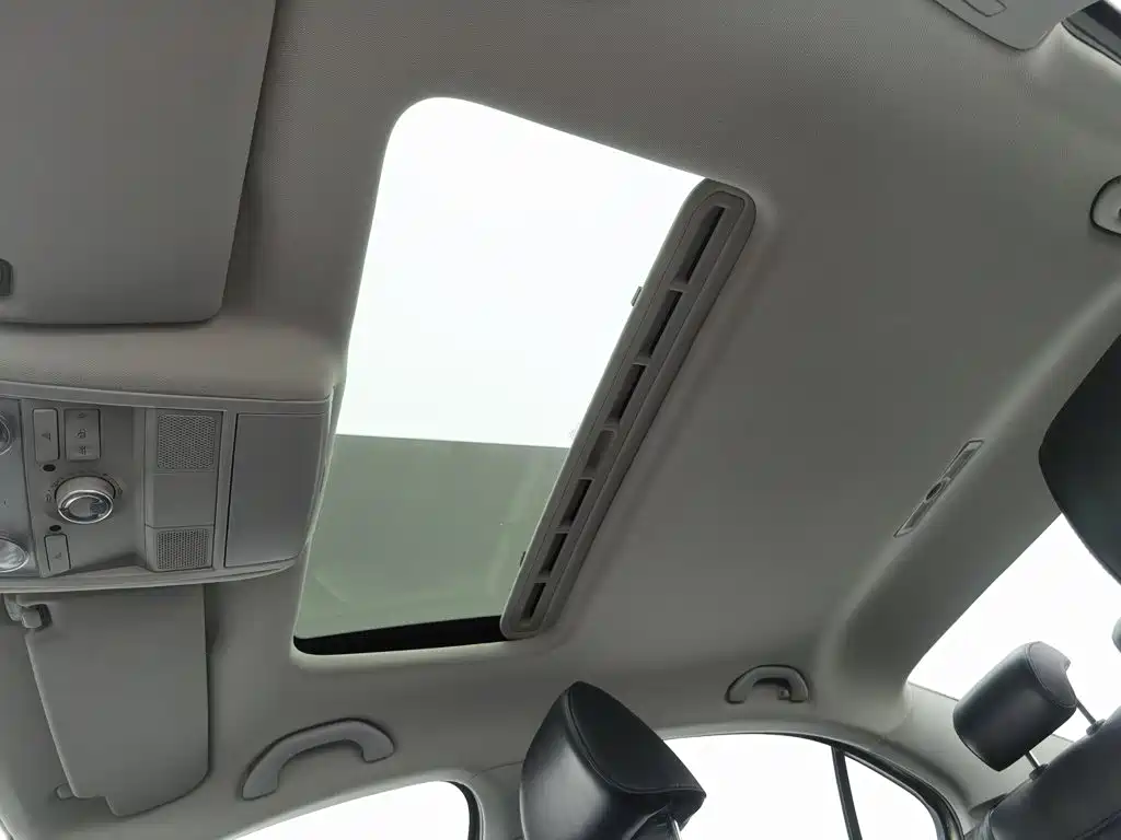 Volkswagen Sagitar — миниатюра 14