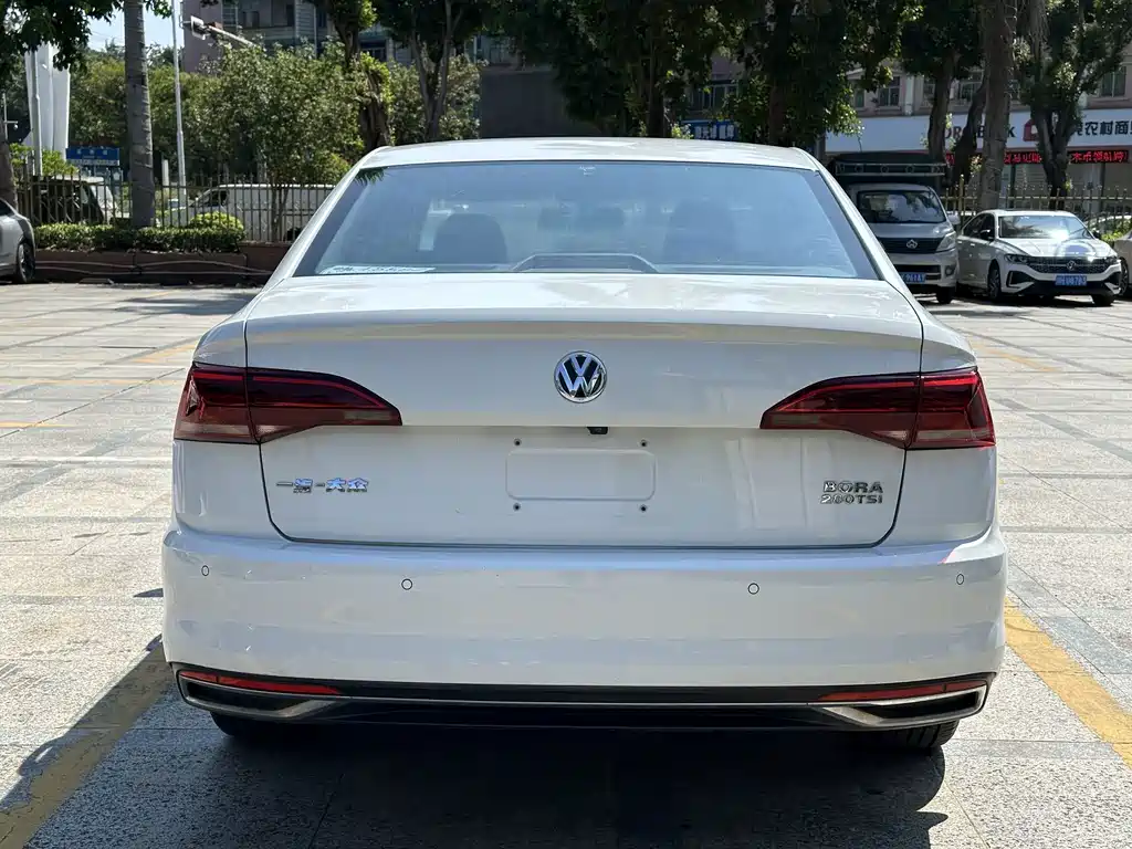 Volkswagen Bora — миниатюра 6