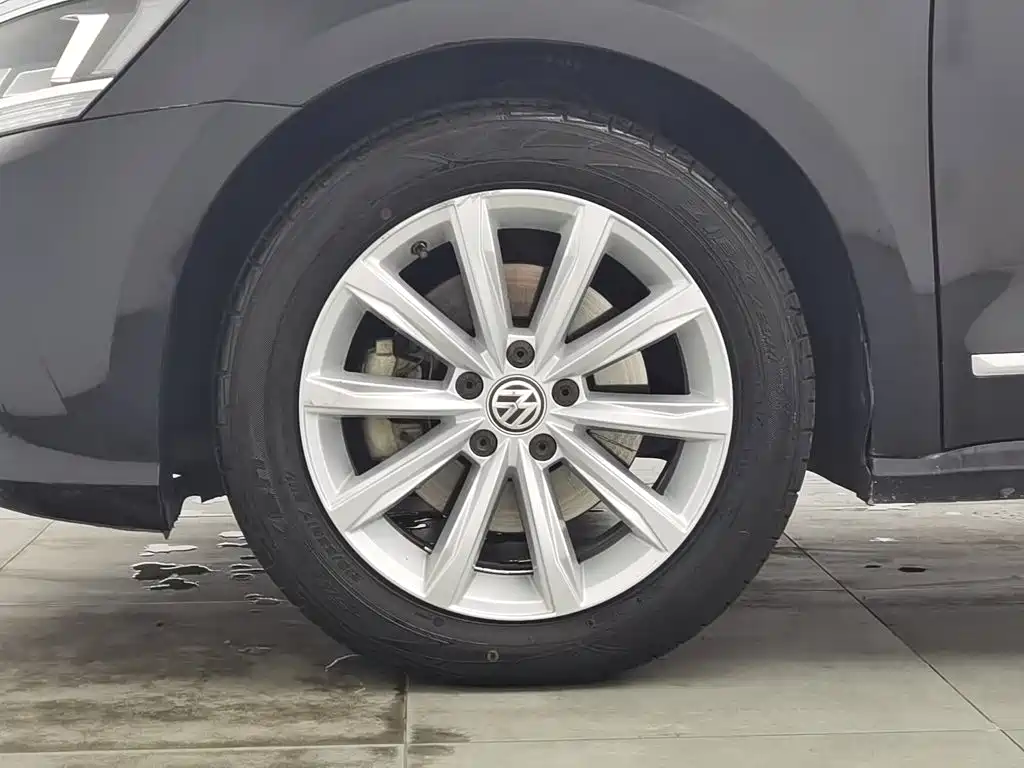 Volkswagen Passat — миниатюра 17