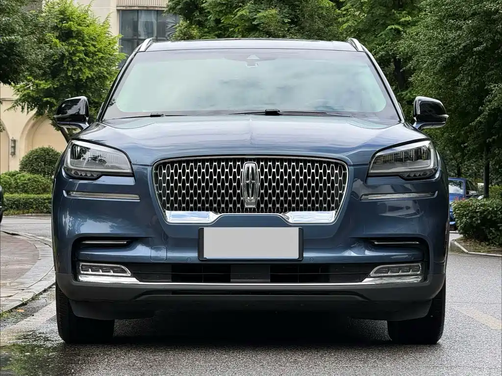 Lincoln Aviator (Import)