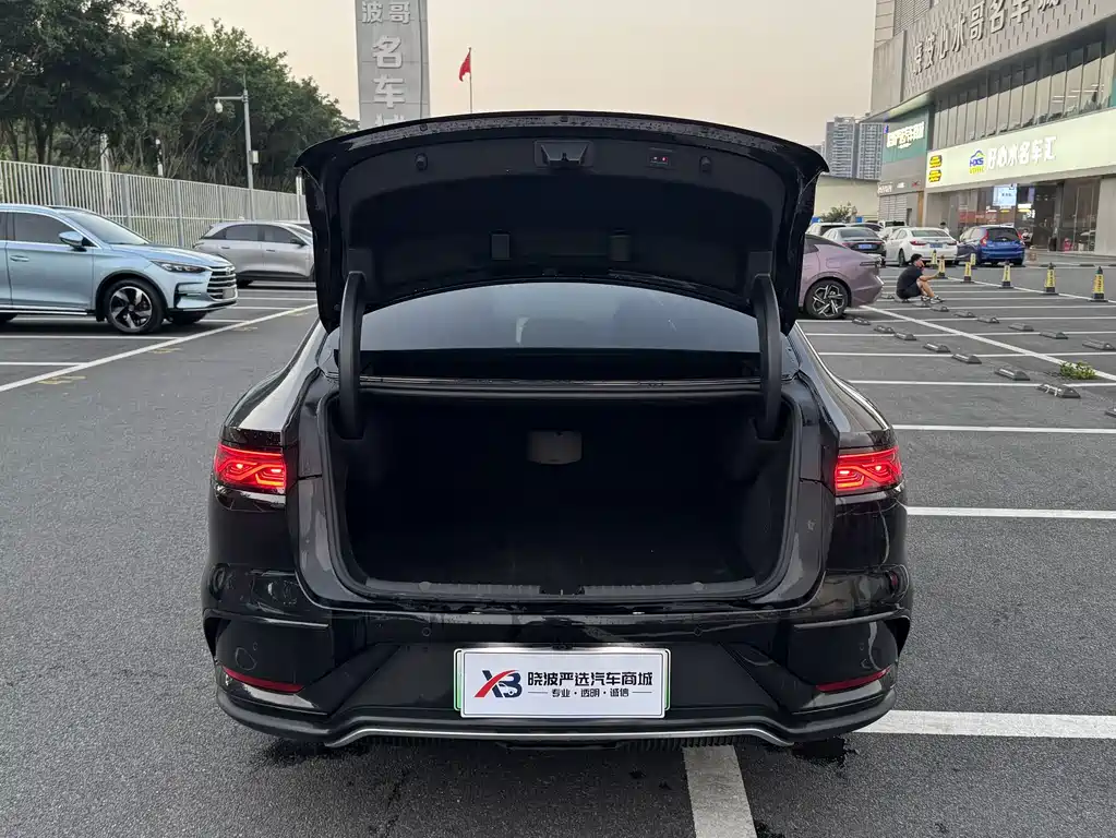 BYD Han — миниатюра 23