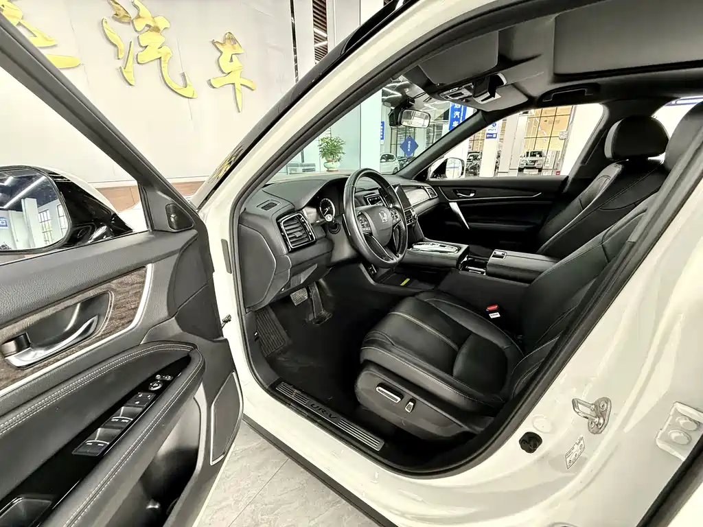 Honda UR-V — миниатюра 4