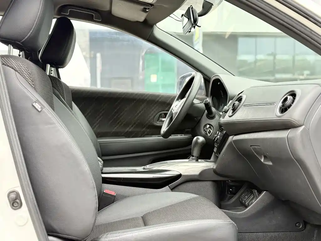 Honda XR-V — миниатюра 10