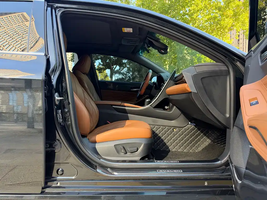 Toyota Avalon — миниатюра 19