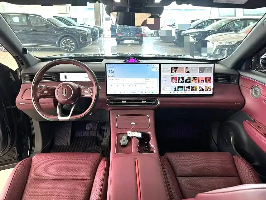 Hongqi HS6 PHEV 2026 240