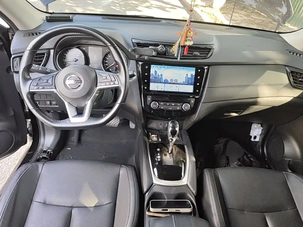 Nissan X-Trail — миниатюра 10