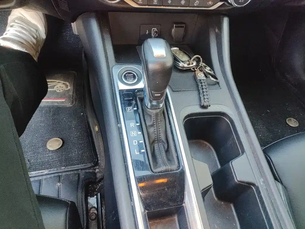 Nissan Sylphy — миниатюра 10