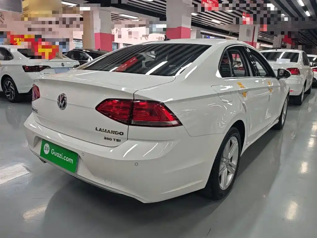 Volkswagen Lamando 2018 280TSI DSG Comfort