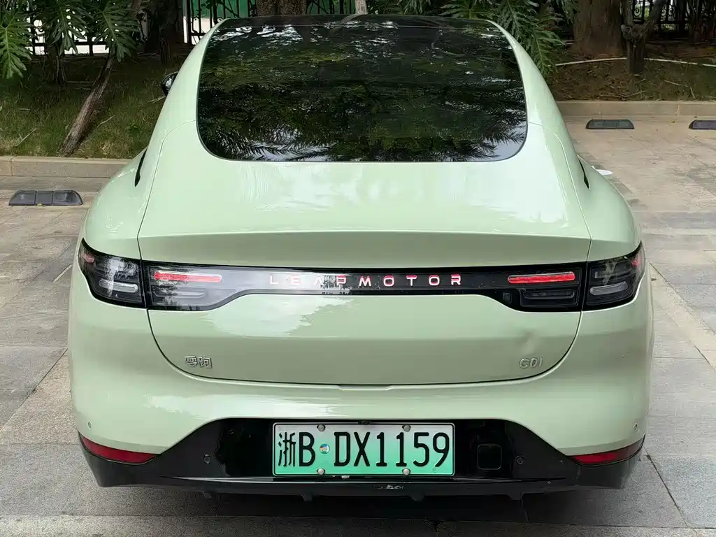 Leapmotor Leapmotor C01 — миниатюра 8
