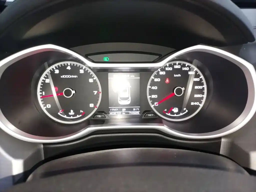 Geely Boyue — миниатюра 12
