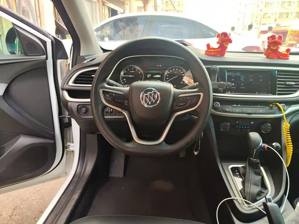 Buick Excelle — миниатюра 11