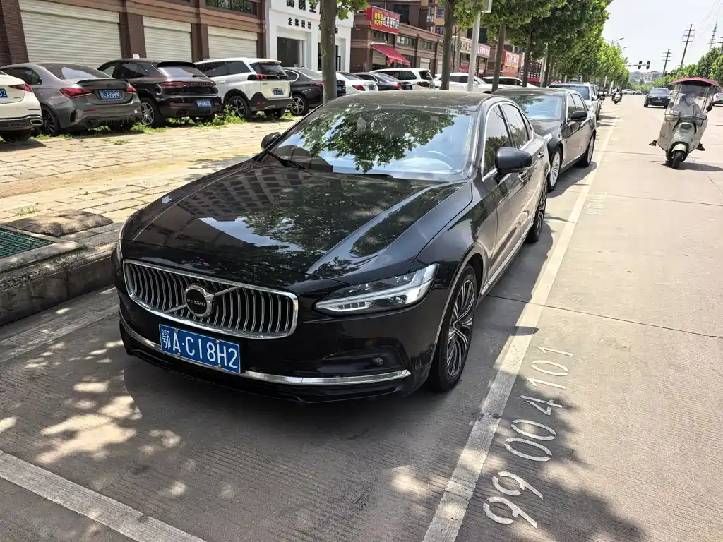 Volvo S90 2020