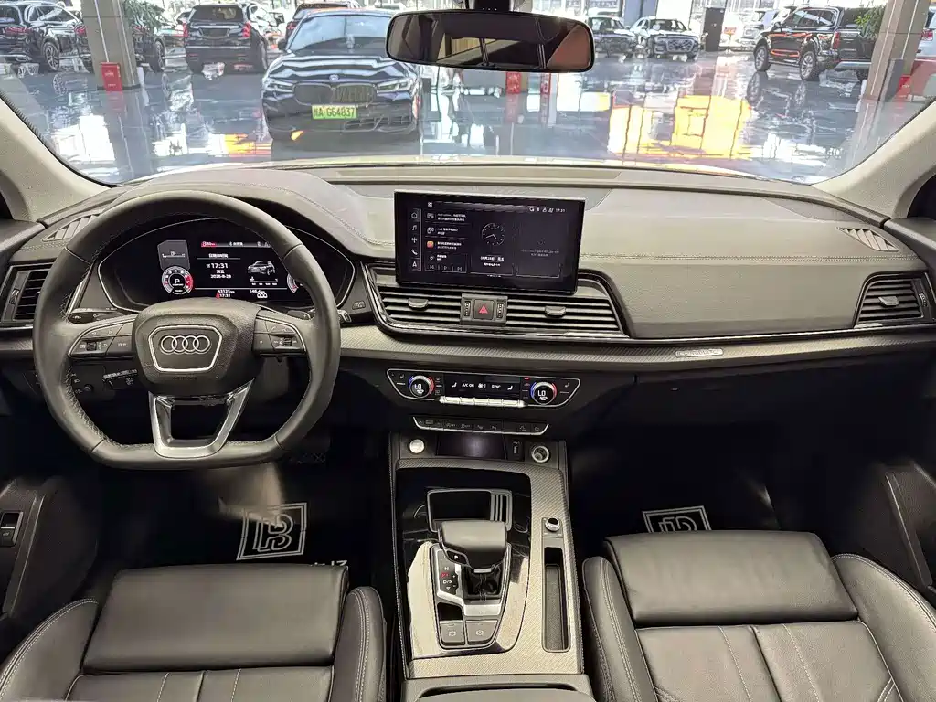 Audi Q5L — миниатюра 9