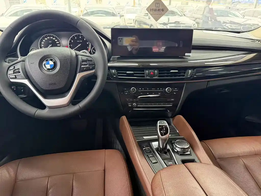BMW X6 — миниатюра 13