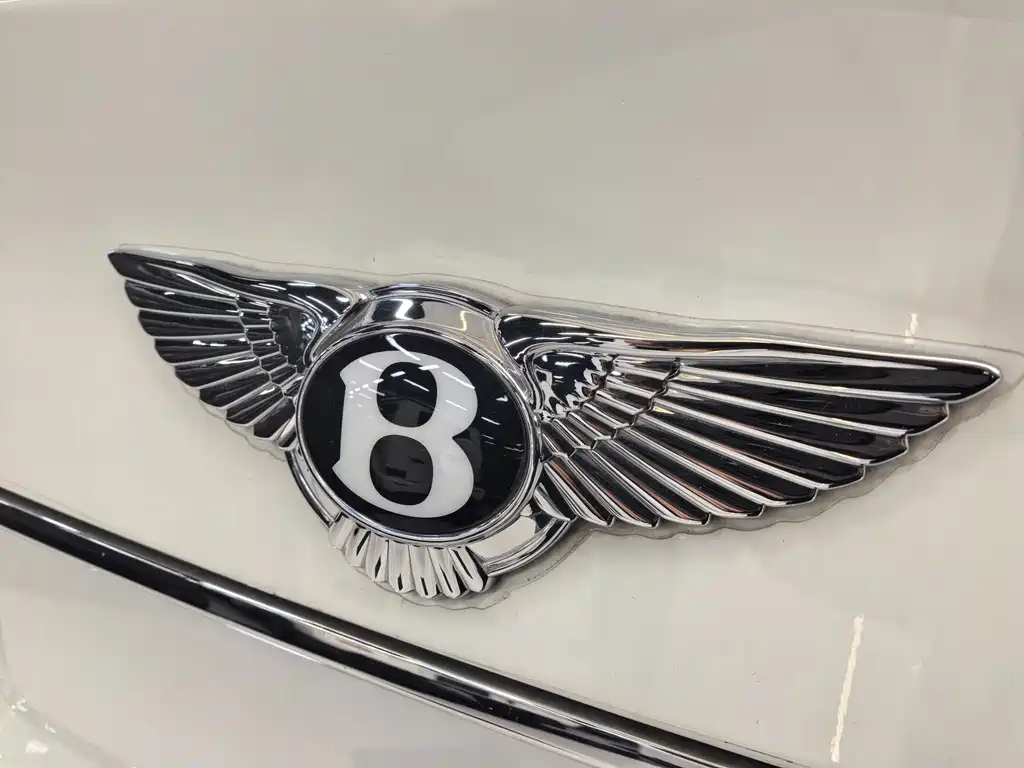 Bentley Bentayga — миниатюра 11