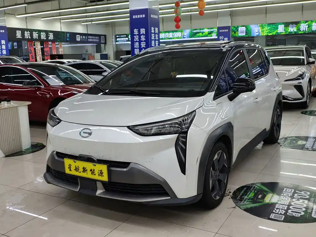 Aion AION Y