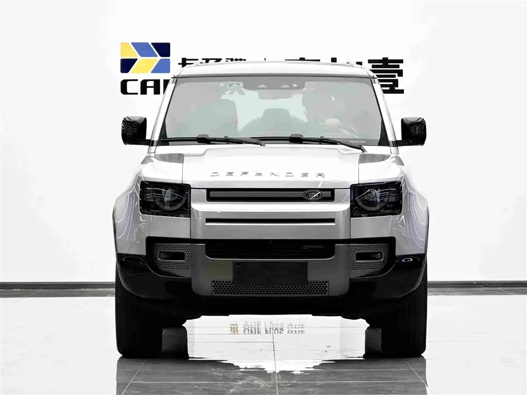 Land Rover Defender — миниатюра 2