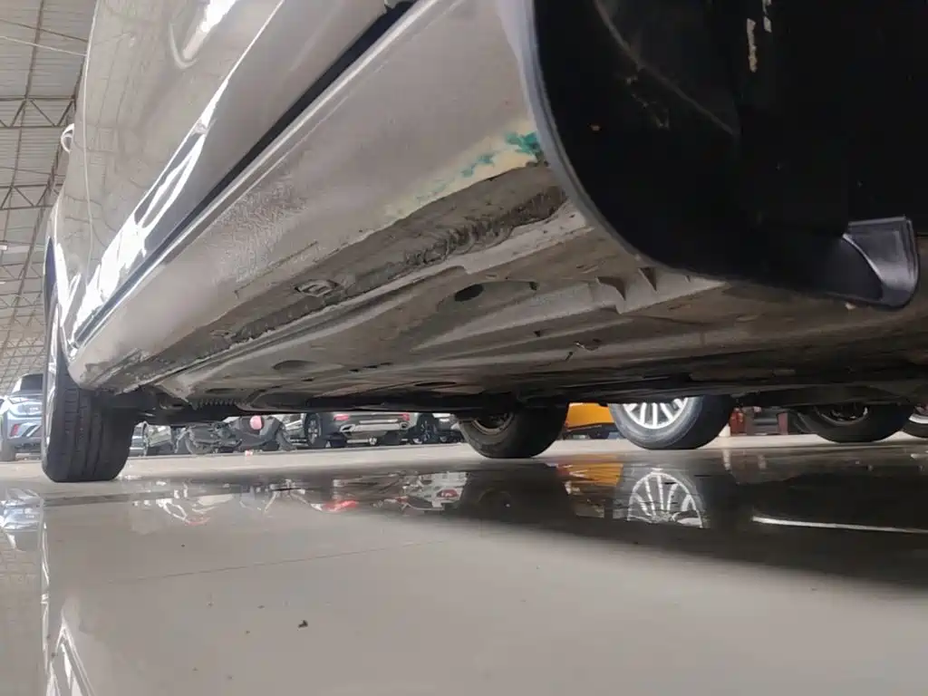 Volkswagen Golf — миниатюра 21