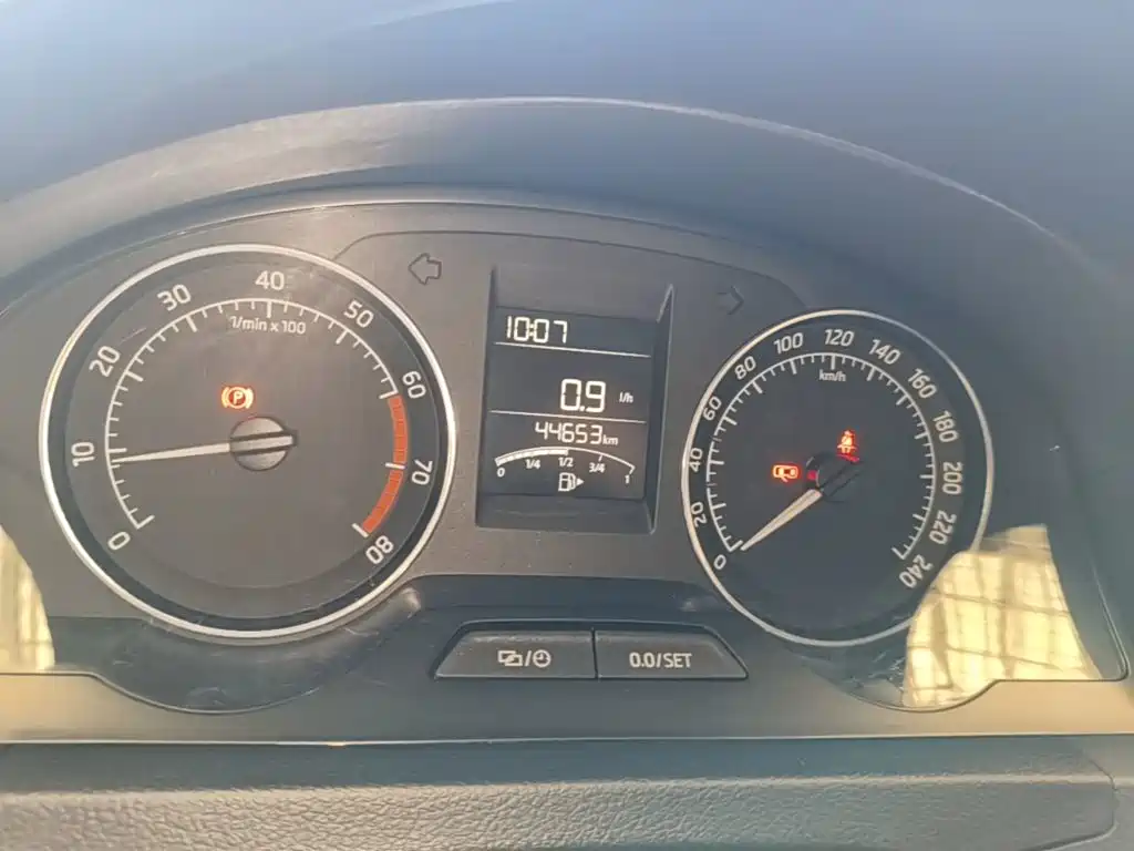 Skoda Rapid Spaceback — миниатюра 12
