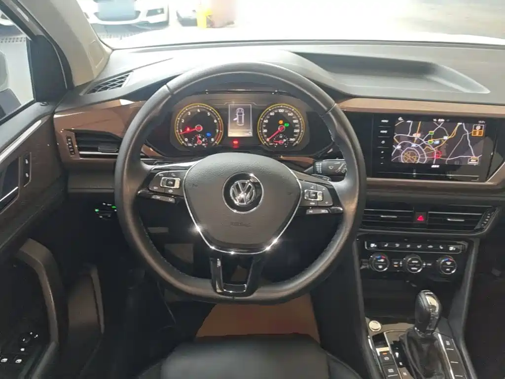 Volkswagen Tharu — миниатюра 11