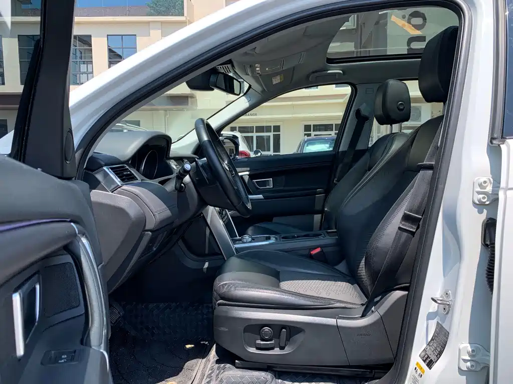 Land Rover Discovery Sport — миниатюра 14