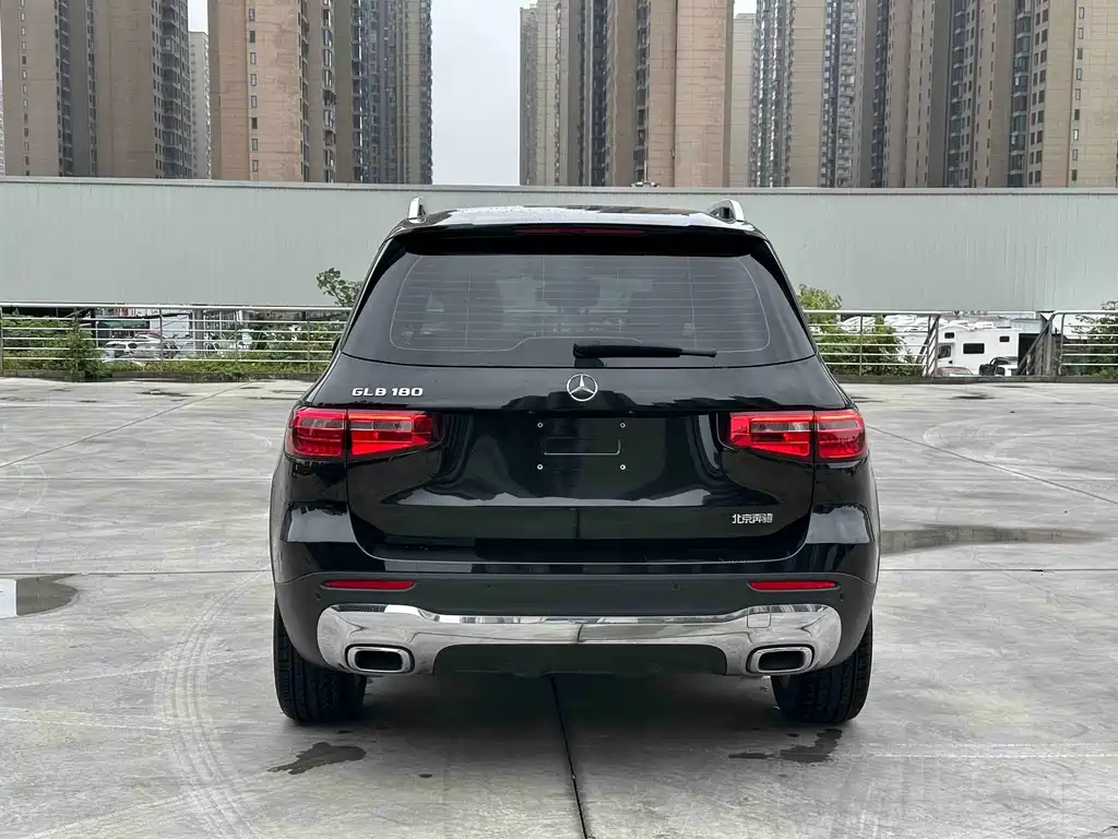 Mercedes-Benz GLB — миниатюра 5
