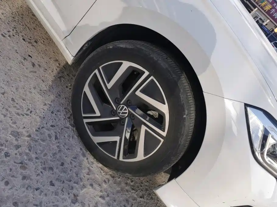 Volkswagen Sagitar — миниатюра 6